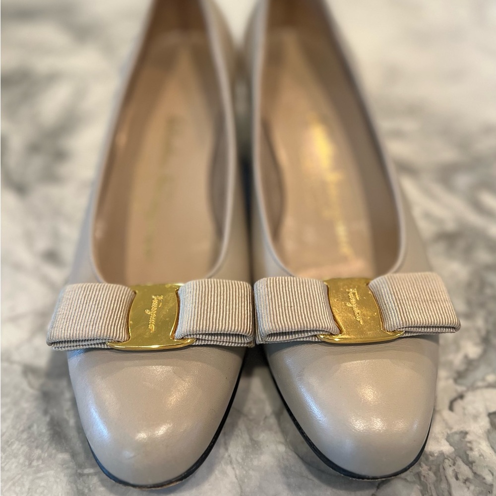 Salvatore Ferragamo Vara Bow